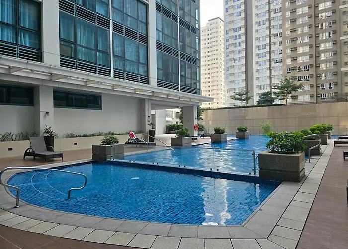 Beautiful Sunset One Uptown Near Grand Hyatt Bgc Uptown, St Lukes Medical Center, And Mitsukoshi Mall Apartment Manila